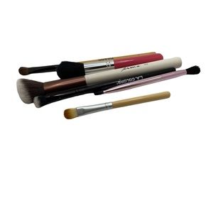 Lot of Makeup Brushes